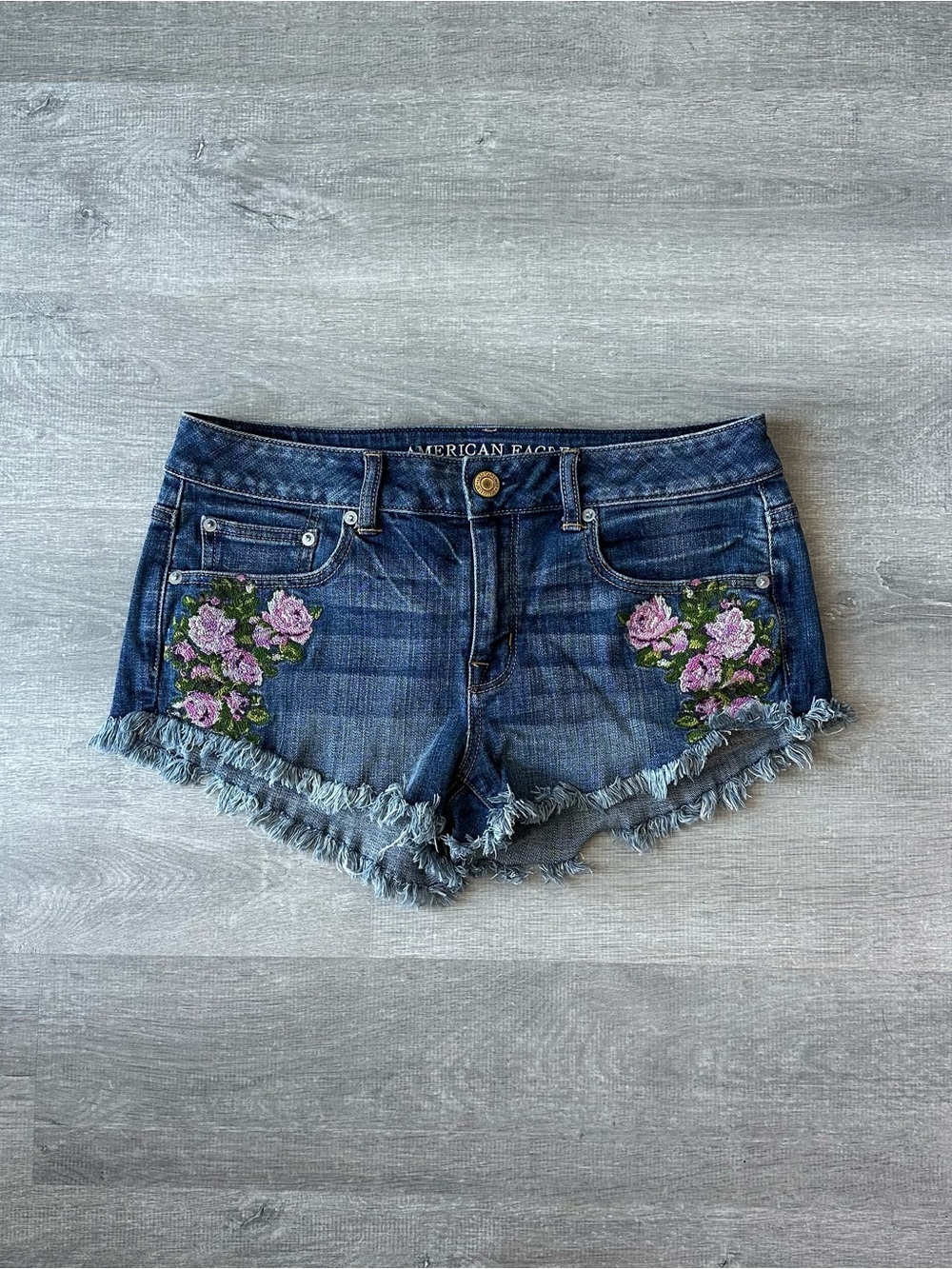 American Eagle Outfitters Blue Denim Shorts With Pink Floral Embroidered Y2K